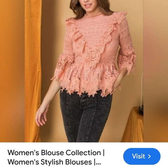 Champagne and strawberry lace top size small - Picture 2 of 14